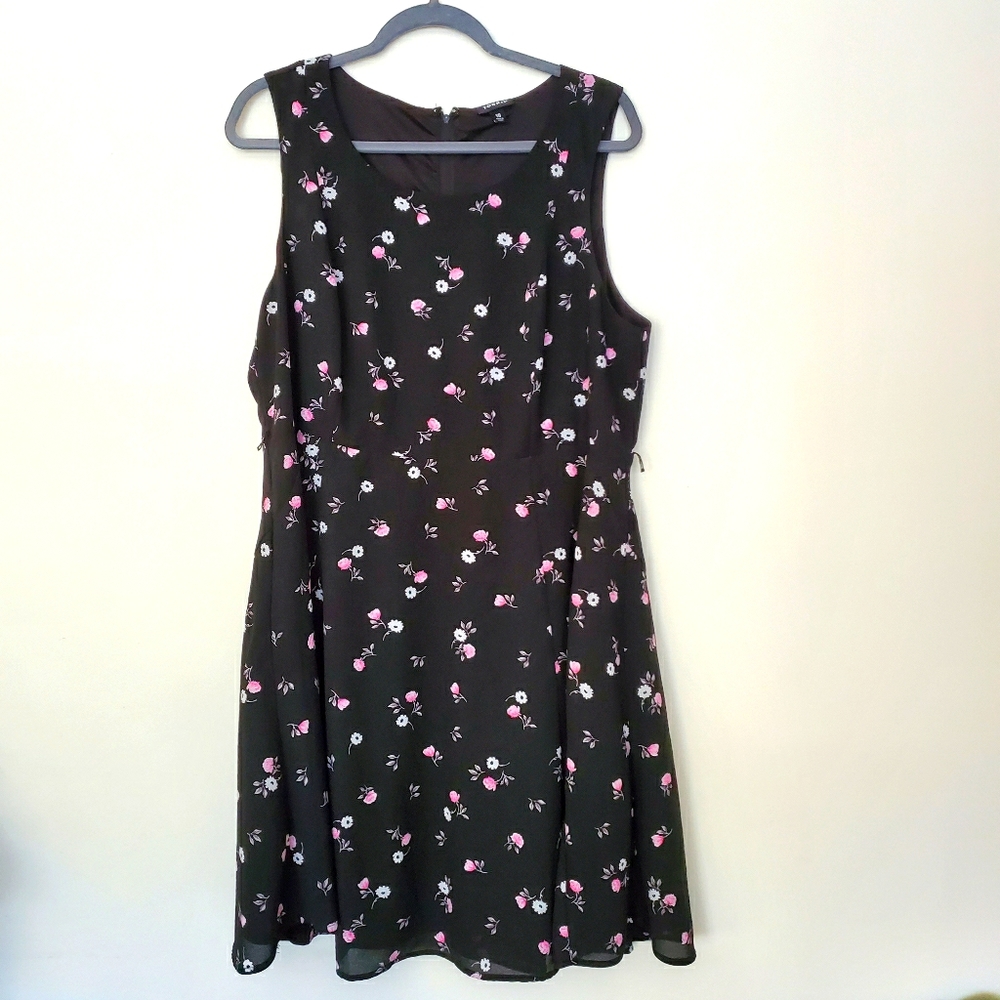 Torrid floral dress